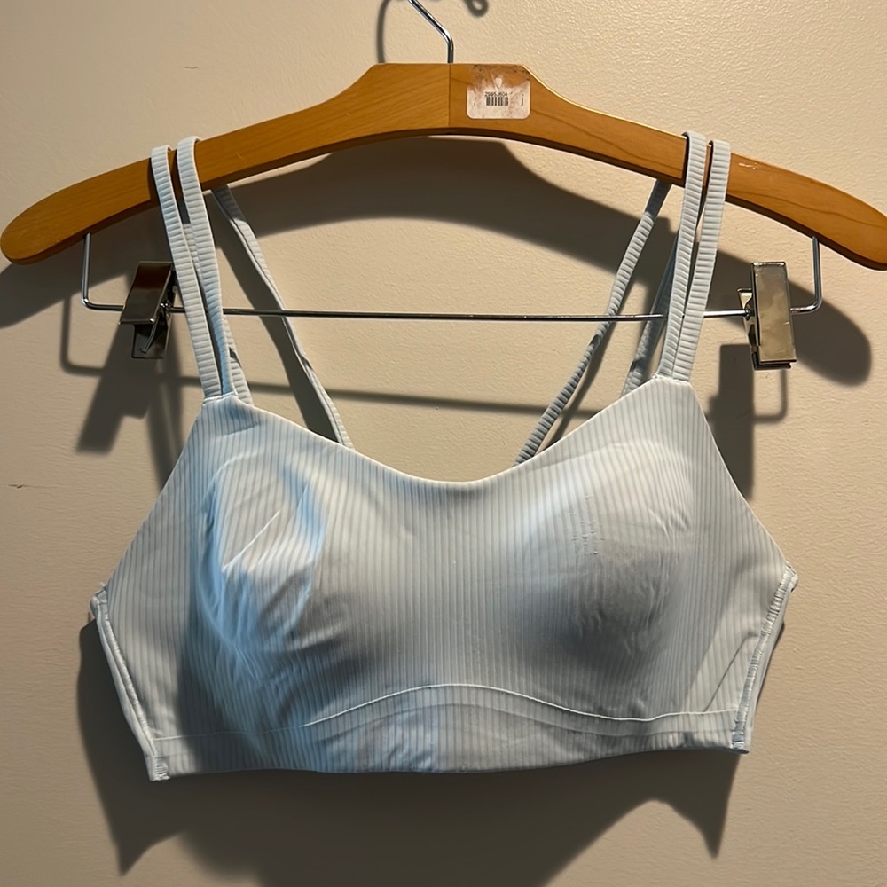 Ribbed like a cloud bra